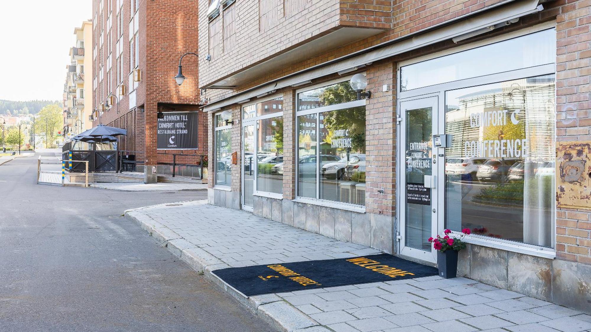 Comfort Hotel Σούντσβαλ Εξωτερικό φωτογραφία